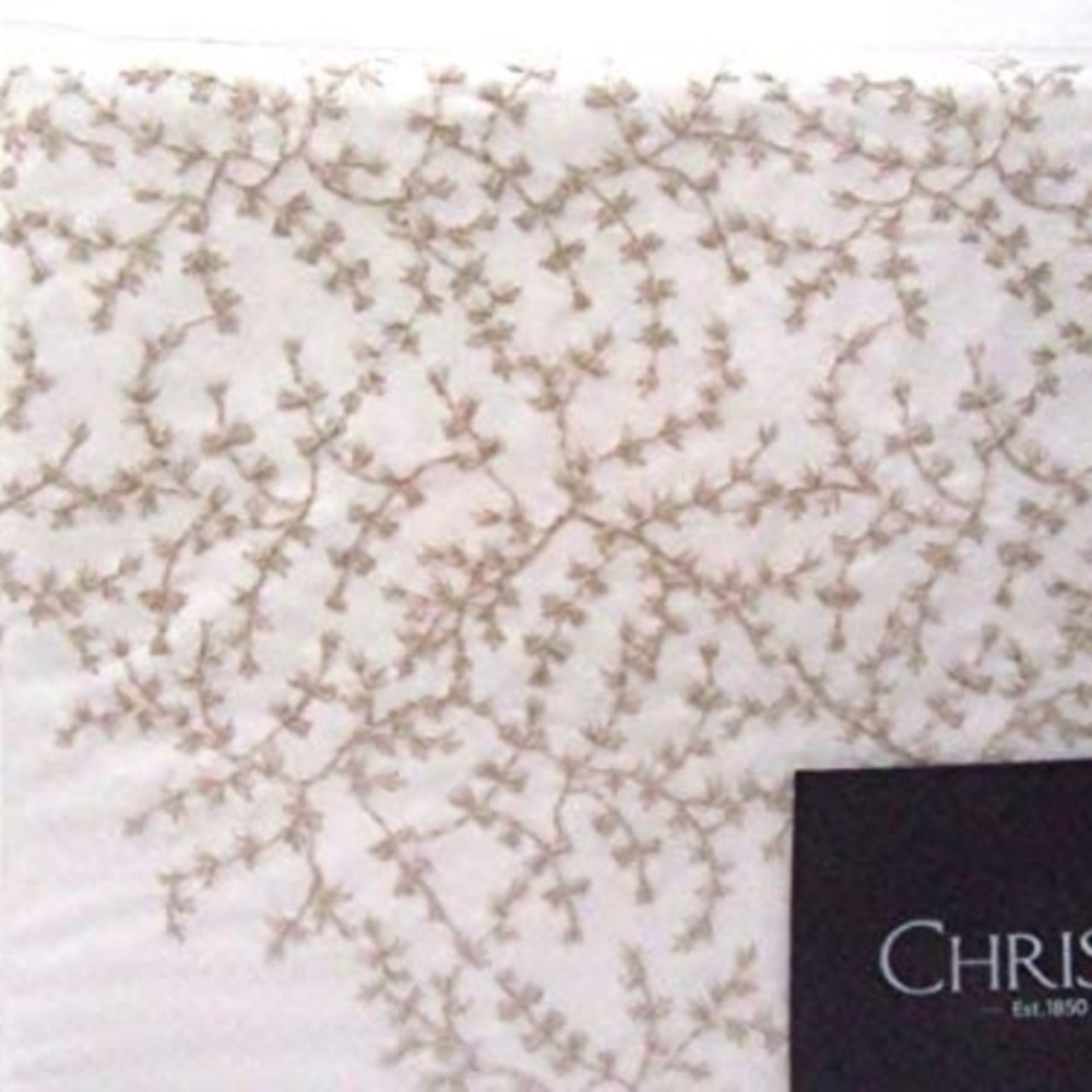 Christy Of England Hampton Embroidered Duvet - Picture 2 of 4